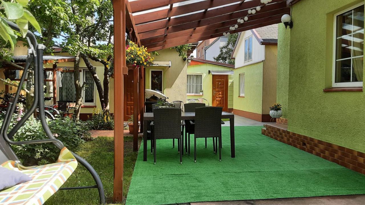 Dom Wakacyjny U Mirka Ustka Exterior foto