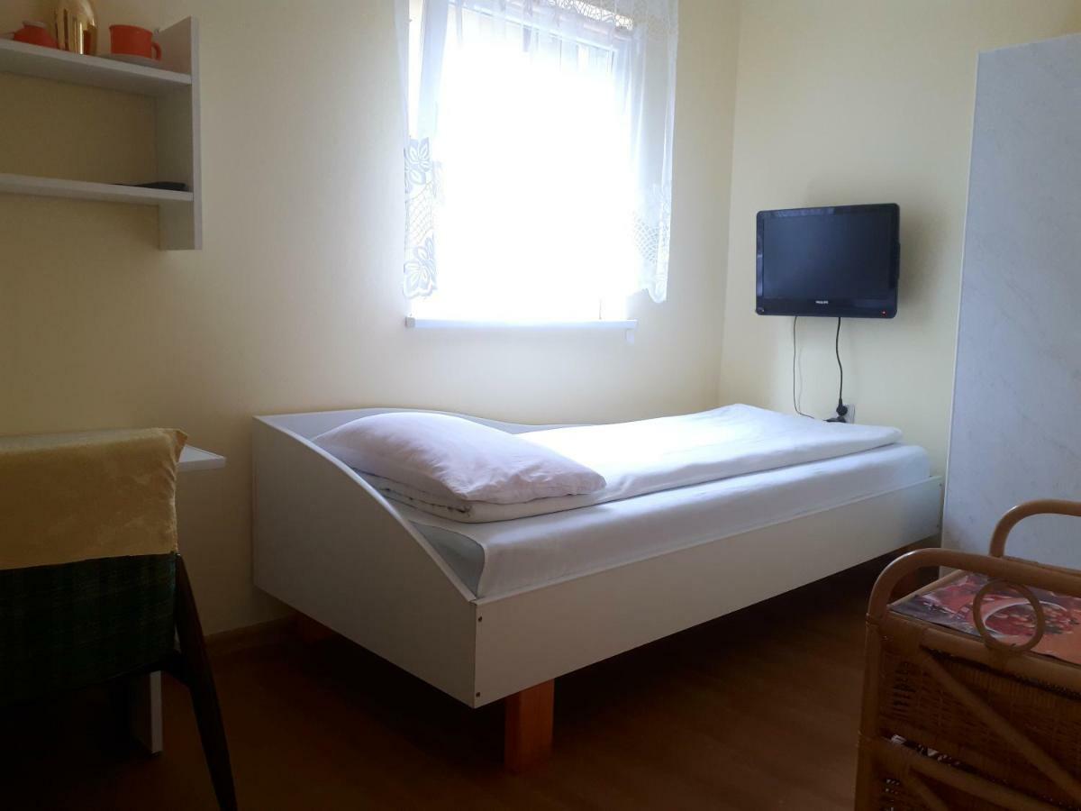 Dom Wakacyjny U Mirka Ustka Exterior foto